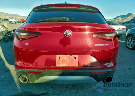 2018 Alfa Romeo Stelvio Ti z USA, uszkodzony, nr VIN ZASFAKBN0J7B72234